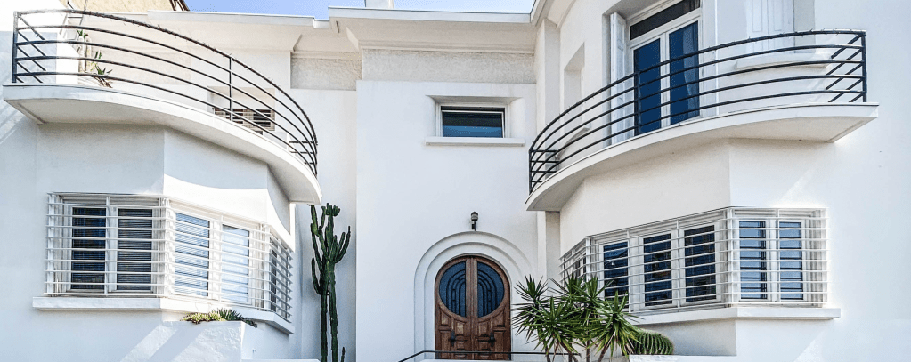 Architecture Art déco, Perpignan se pose&nbsp;là